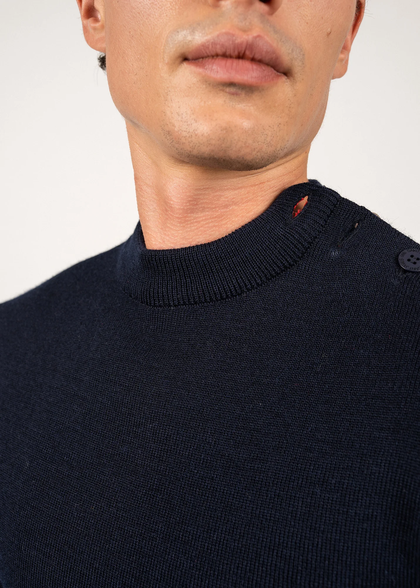 Pull iconique Matelot à coudières - SAINT JAMES x Comédie Française (MARINE) - Image 4