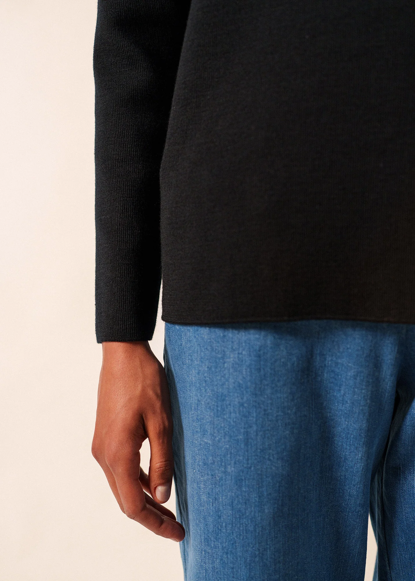 Pull marin uni Brégançon - en laine (NOIR) - Image 7